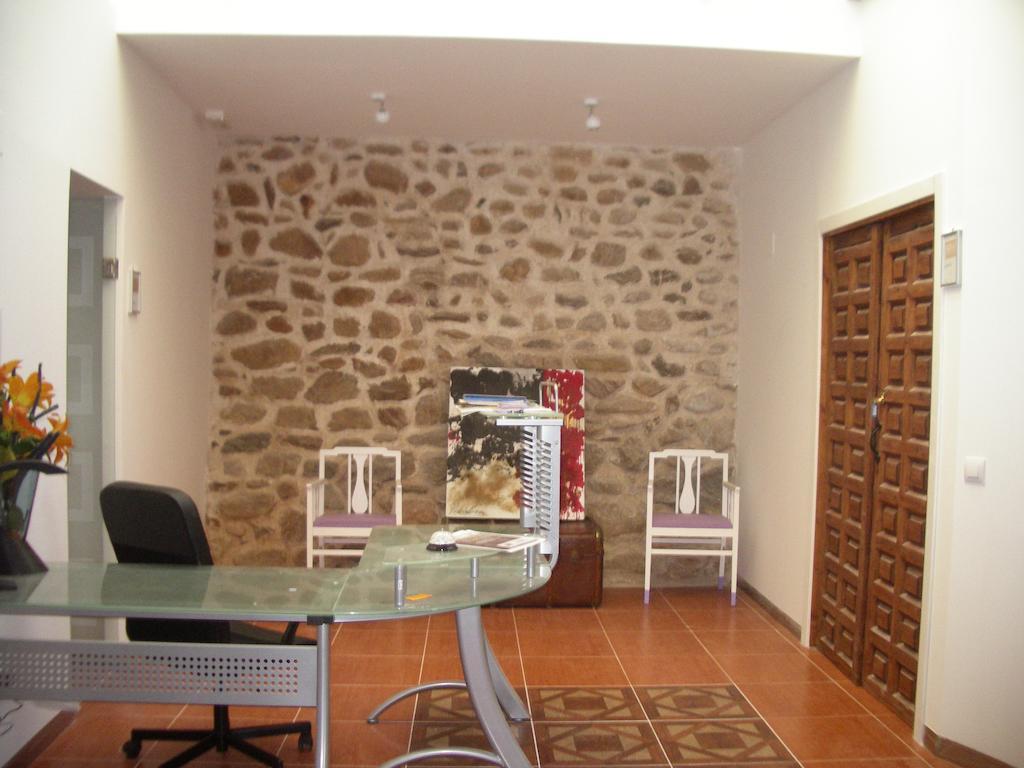 Hostel El Castillo Aninon ภายนอก รูปภาพ